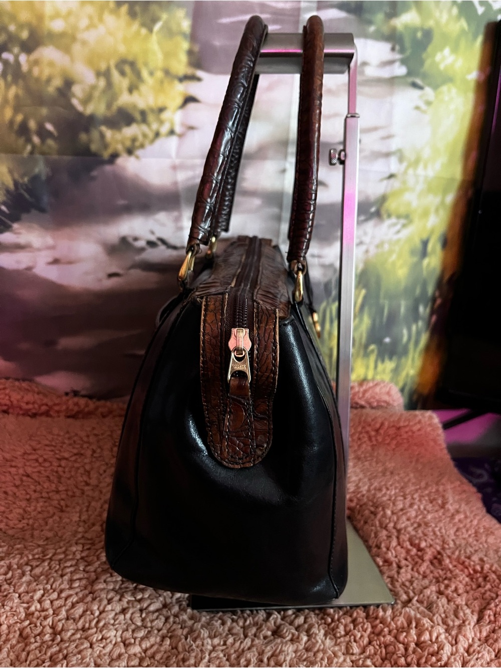 Brahmin vintage Tuscan, two-tone Croc embossed leather tote - Picture 5 of 11